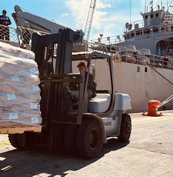 M&eacute;xico env&iacute;a m&aacute;s de 800 toneladas de ayuda humanitaria a Cuba