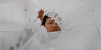 Siete de cada diez empleados en industria indumentaria en M&eacute;xico ganan salarios de pobreza