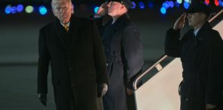 Trump amenaza con bloquear puente entre EE.UU. y Canad&aacute; por tensiones econ&oacute;micas