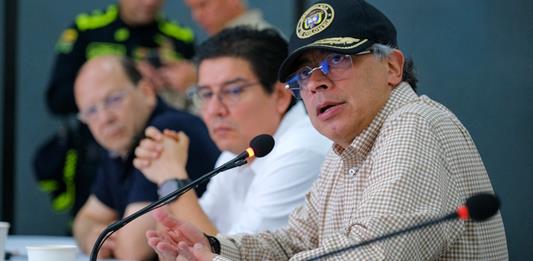 Violencia política sacude Colombia con amenazas contra Petro y senadora