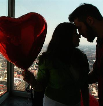 Restaurantes en M&eacute;xico esperan repunte de hasta 18 % en ventas por San Valent&iacute;n