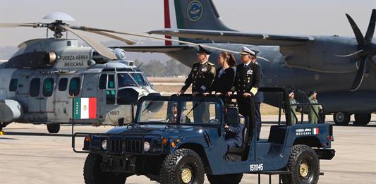 Secretarios de Defensa y Marina asisten a reunión con Comando Norte en Washington: Sheinbaum