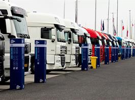 Industria de veh&iacute;culos pesados de M&eacute;xico muestra tendencia de deterioro grave, afirma patronal