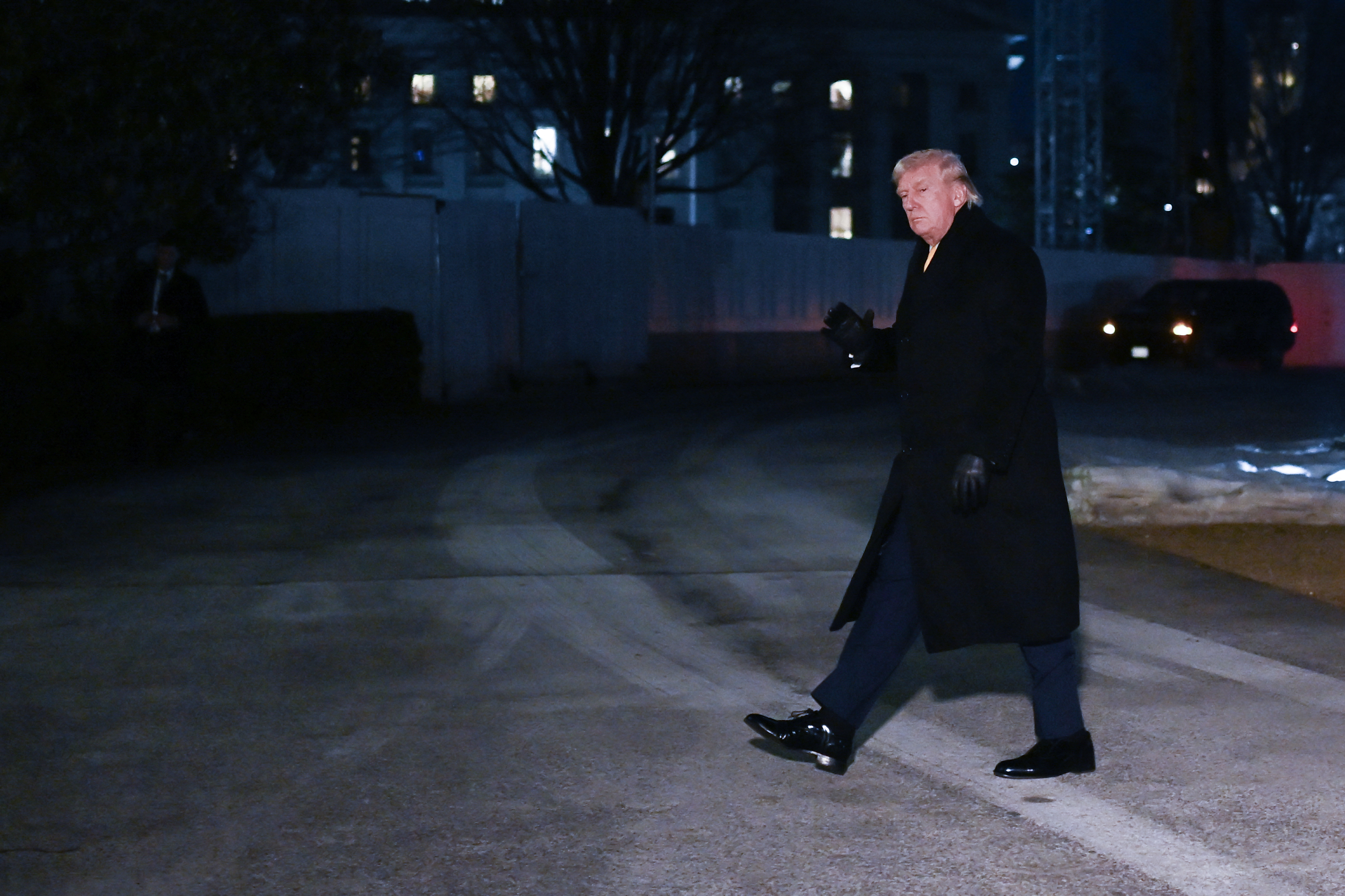 La Cámara de EEUU aprueba bloquear los aranceles a Canadá pese a advertencias de Trump