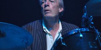 Fallece Andrew Ranken, baterista de The Pogues, a los 72 a&ntilde;os