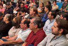 Comerciantes dicen sí a la ampliación de banquetas, pero piden un estacionamiento