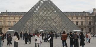 Una redada en el Louvre destapa un fraude de entradas y gu&iacute;as tur&iacute;sticas a gran escala