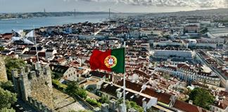 Embajada de M&eacute;xico en Lisboa recibe tres piezas arqueol&oacute;gicas recuperadas en Portugal