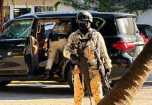 Arrestan a empresario de Dolphin Discovery tras forcejeo con agentes