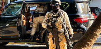 Arrestan a empresario de Dolphin Discovery tras forcejeo con agentes