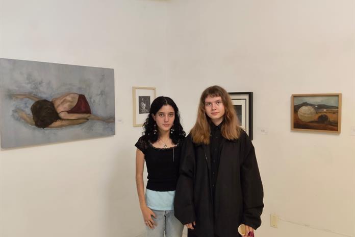 Casa-Taller La Rueda expone “Estamos entrando en pánico” de las artistas visuales Luna Bowling y Milah Padme Casa-Taller La Rueda expone “Estamos entrando en pánico” de las artistas visuales Luna Bowling y Milah Padme