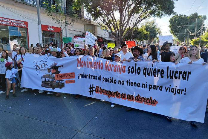 Morena propone tarifa social con límite máximo al transporte público Morena propone tarifa social con límite máximo al transporte público