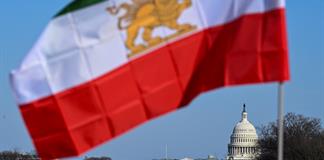 Ir&aacute;n realiza maniobras militares en el estrecho de Ormuz, en la v&iacute;spera de negociaciones con EEUU