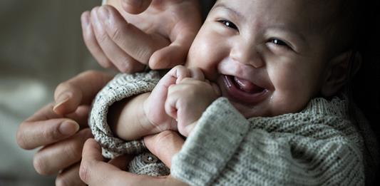 Un bebé con un tumor vascular que ponia en riesgo su vida fue tratado intrauterinamente con éxito