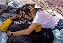 Familiares de presos políticos cumplen 72 horas en huelga de hambre en Caracas