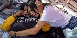 Familiares de presos pol&iacute;ticos cumplen 72 horas en huelga de hambre en Caracas