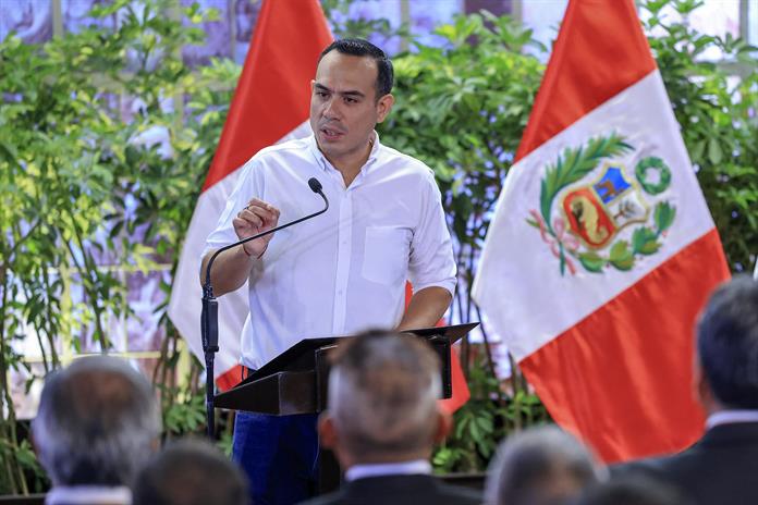 Congreso de Perú debate destitución del presidente interino Jerí Congreso de Perú debate destitución del presidente interino Jerí