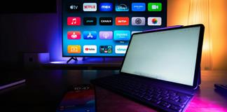 Warner abre discusiones con Paramount sobre su oferta de adquisici&oacute;n