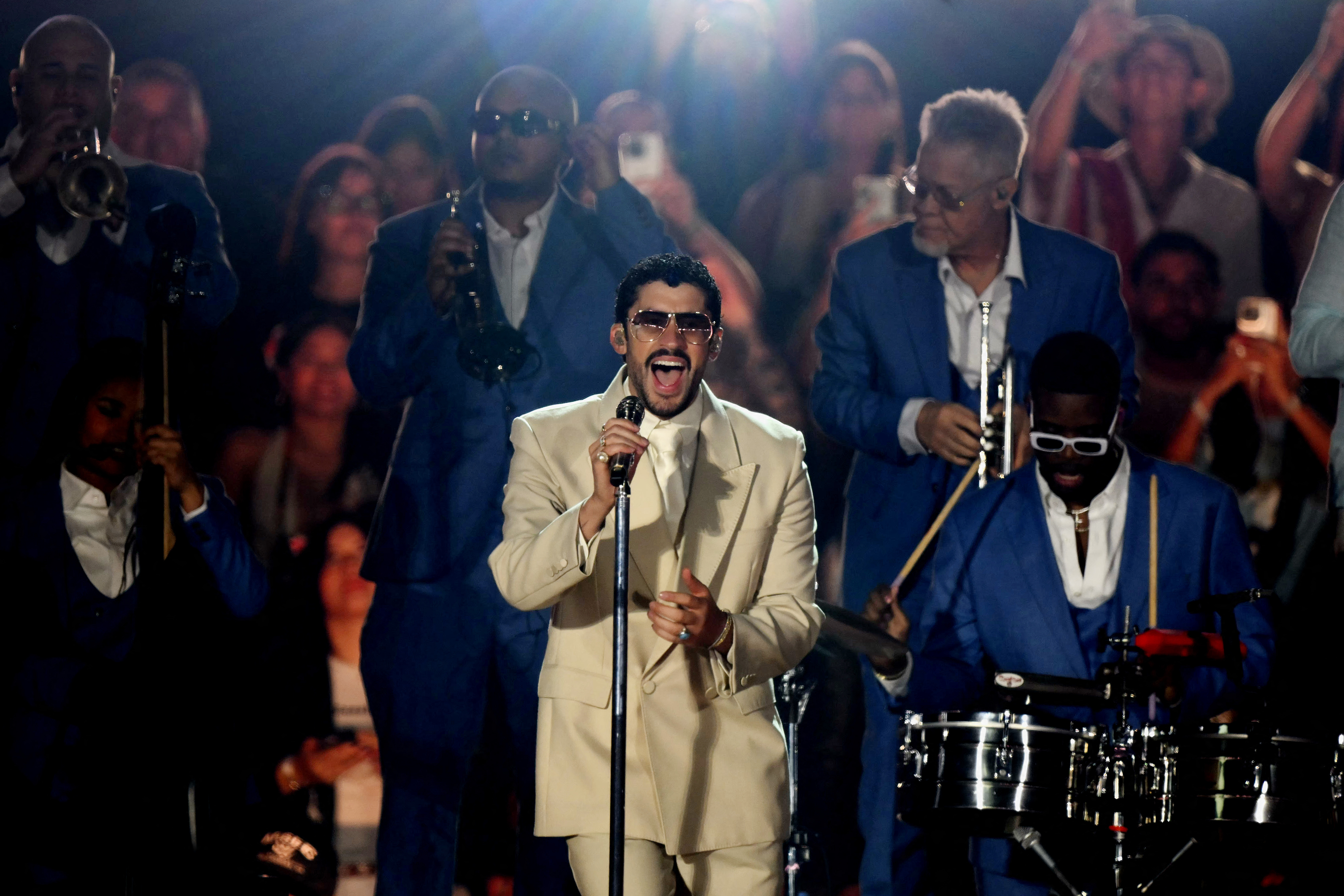 Bad Bunny, primer artista latino en recaudar 1.000 millones de dólares en giras Bad Bunny, primer artista latino en recaudar 1.000 millones de dólares en giras