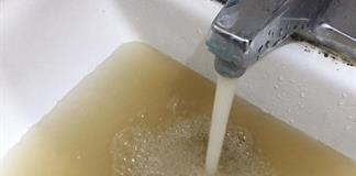 G&oacute;mez Pozos denuncia ante la CNDH crisis por agua turbia en Guadalajara