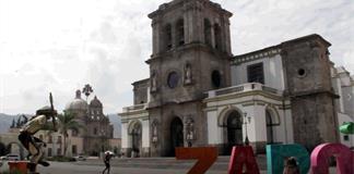 Reconocer&aacute;n a 56 docentes con la presea Jos&eacute; Clemente Orozco en Zapotl&aacute;n