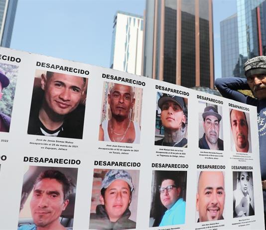 Familiares crean &aacute;lbum de desaparecidos en M&eacute;xico para seguir b&uacute;squeda en el Mundial