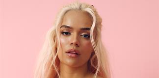 Karol G, Pedro Pascal y Lisa Kudrow entre las nuevas estrellas del Paseo de la Fama Karol G, Pedro Pascal y Lisa Kudrow entre las nuevas estrellas del Paseo de la Fama