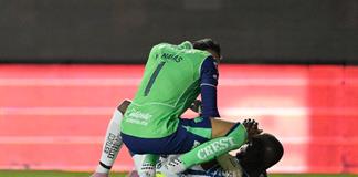 Rondón perdona a Keylor Navas y Pumas avanza a la final del Clausura mexicano Rondón perdona a Keylor Navas y Pumas avanza a la final del Clausura mexicano