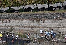De cloaca a corredor verde: el renacimiento del Mapocho, el río que baña a Santiago