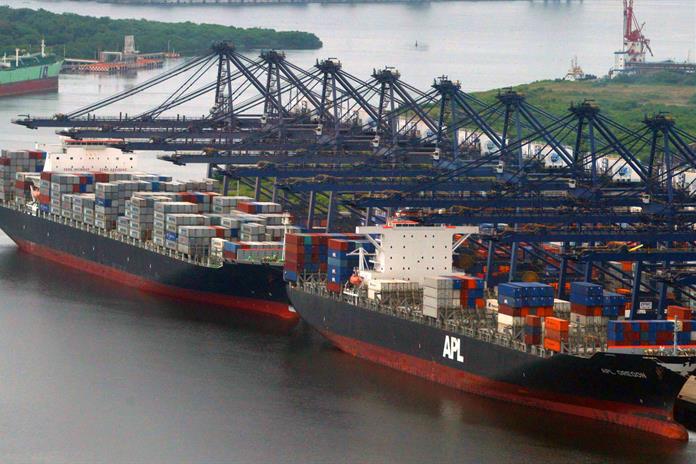 Exportaciones de México a EEUU alcanzan récord en mayo por unos 54.180 millones de dólares Exportaciones de México a EEUU alcanzan récord en mayo por unos 54.180 millones de dólares