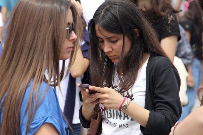 El efecto de 21 días sin móvil en escolares: dormir mejor, menos depresión y paz mental El efecto de 21 días sin móvil en escolares: dormir mejor, menos depresión y paz mental