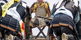 Samuráis y cambio climático: un festival milenario japonés se adapta al calor