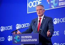 La OCDE proyecta un menor crecimiento mundial en 2026 por la guerra en Oriente Medio La OCDE proyecta un menor crecimiento mundial en 2026 por la guerra en Oriente Medio