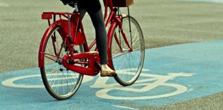 Ciudad Guzm&aacute;n tiene potencial para la movilidad en bicicleta, pero enfrenta retos de infraestructura
