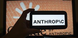 Anthropic advierte sobre la automejora de la IA y propone una pausa global
