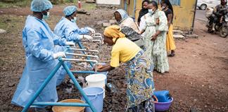 OMS destaca avance en capacidad de laboratorios para brote de &eacute;bola en RDC