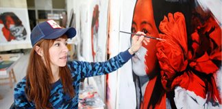 La artista urbana Lula Goce se deja una parte del alma en el mural m&aacute;s grande de Espa&ntilde;a