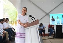 Sheinbaum descarta desalojar a los maestros concentrados en Ciudad de México