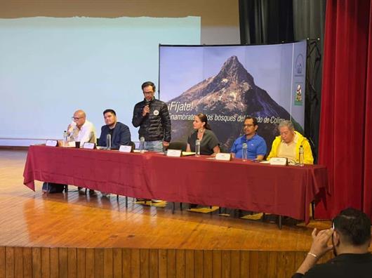 Realizan foro sobre conservaci&oacute;n del Nevado de Colima en el D&iacute;a Mundial del Medio Ambiente