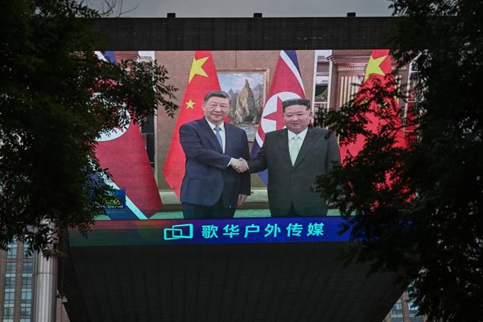Xi visita Corea del Norte y promete llevar las relaciones a un nuevo nivel Xi visita Corea del Norte y promete llevar las relaciones a un nuevo nivel