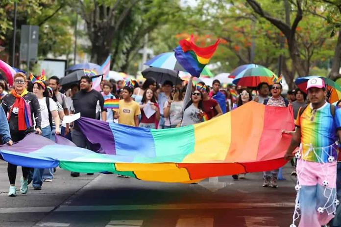 Visibilizan la migración LGBT+ en Guadalajara con marcha multitudinaria Visibilizan la migración LGBT+ en Guadalajara con marcha multitudinaria