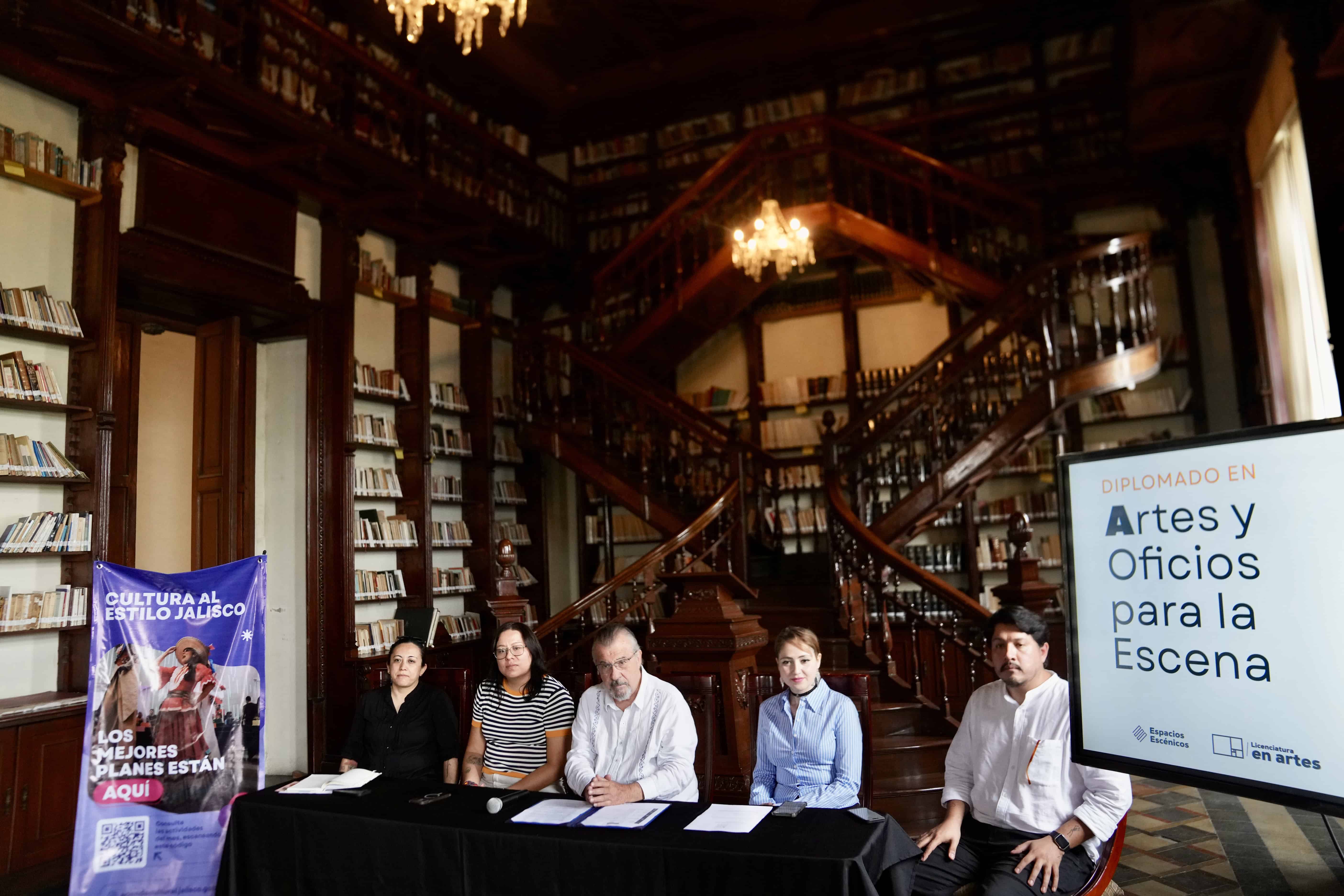 Para profesionalizar a creadores escénicos presentan el Diplomado en Artes y Oficios para la Escena Para profesionalizar a creadores escénicos presentan el Diplomado en Artes y Oficios para la Escena
