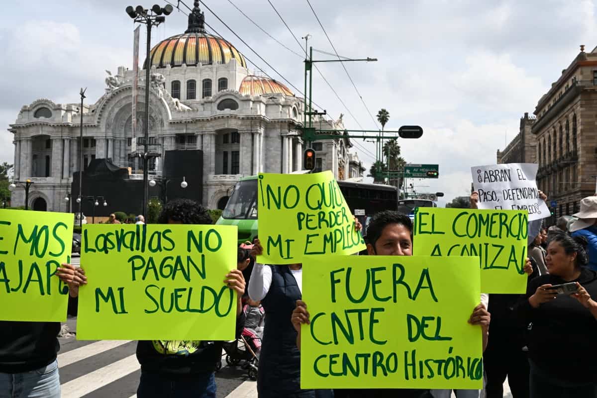 Sheinbaum califica de provocación las protestas de maestros antes del Mundial en México