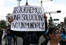 Sheinbaum califica de provocación las protestas de maestros antes del Mundial en México Sheinbaum califica de provocación las protestas de maestros antes del Mundial en México