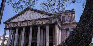 Con recorridos gratuitos invitan a conocer la historia del Teatro Degollado