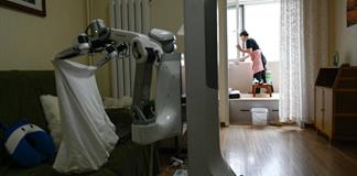Robots de limpieza salen del laboratorio y se ponen manos a la obra en los salones chinos Robots de limpieza salen del laboratorio y se ponen manos a la obra en los salones chinos