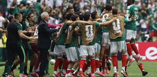 1-0. México vence a Sudáfrica al medio tiempo con gol de Julián Quiñones 1-0. México vence a Sudáfrica al medio tiempo con gol de Julián Quiñones