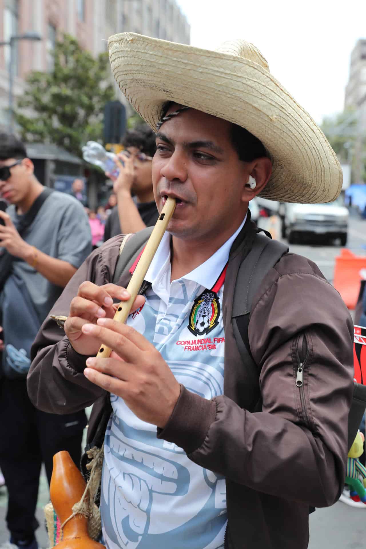 La euforia mundialista continúa en México tras la jornada inaugural La euforia mundialista continúa en México tras la jornada inaugural