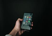 La OIT adopta el primer convenio internacional sobre trabajadores de plataformas digitales La OIT adopta el primer convenio internacional sobre trabajadores de plataformas digitales