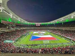 &Uacute;ltima Milla al Estadio Guadalajara se vuelve un caos para las y los aficionados